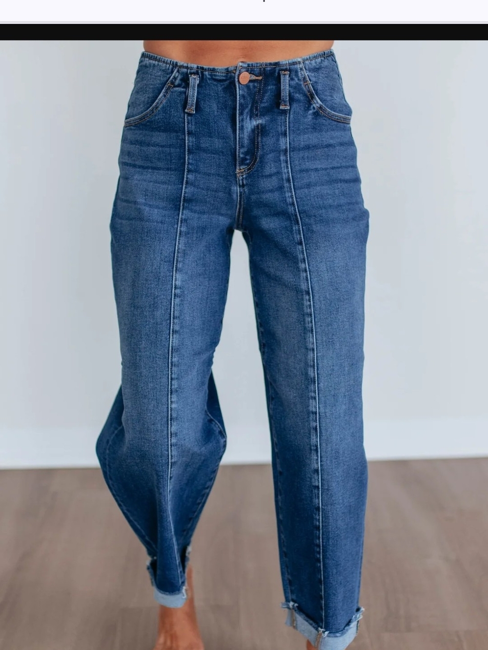 Risen Barrel-Leg Jeans Mid-rise Dark Blue Women's Sz 9/29 Raw Hem Casualchic